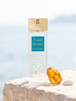 Alyssa Ashley Ambre Marine Eau de Parfum 100 ml - Flakon mit Goldkappe am hellen Meer mit Bernstein