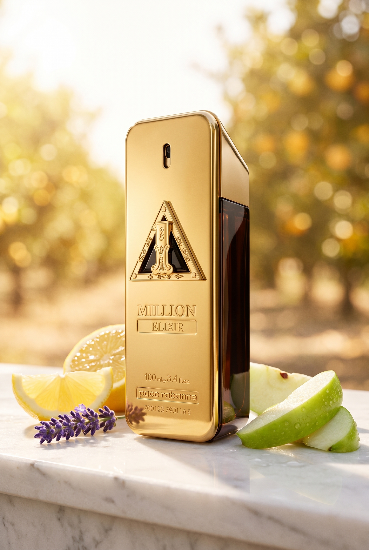 Paco Rabanne One Million Elixir Eau de Parfum goldener Flakon im sonnigen Obstgarten mit Zitrone Lavendel und Apfel - kaufenparfum.de
